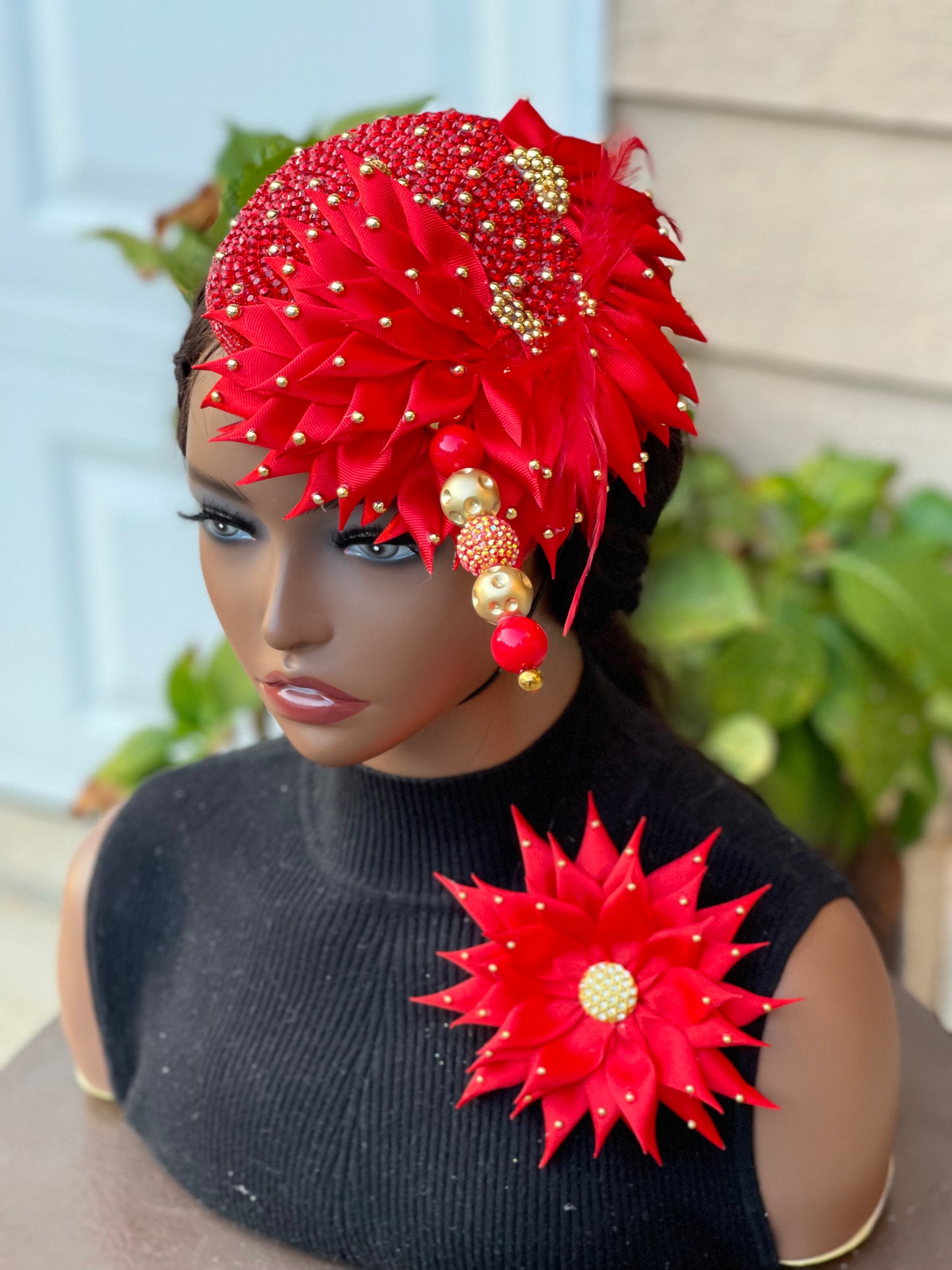 Fascinator Hat and Large Brooch Sets